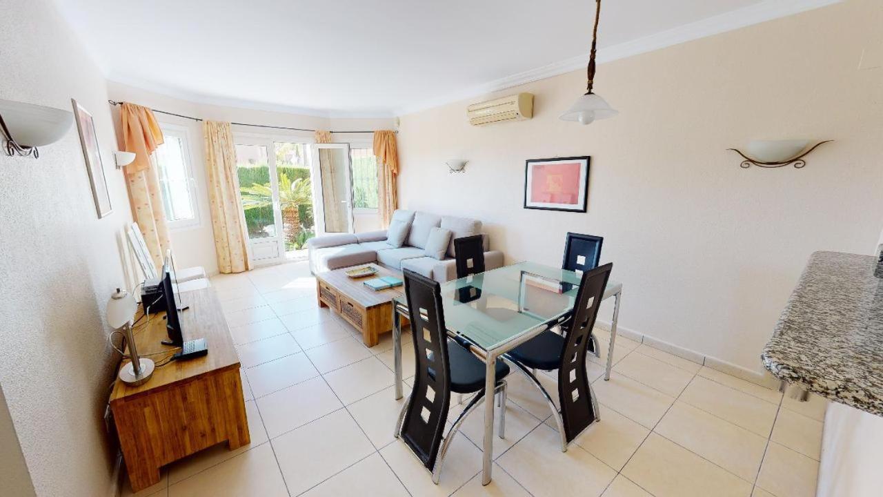 Apartamentos Y Villas Oliva Nova Golf Resort Экстерьер фото